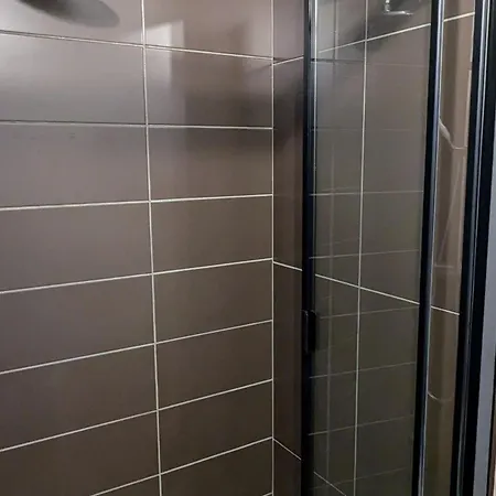 Romantique A Avec Parking Prive - Fr-1-585-168 * Верден-сюр-Мёз