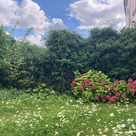 Romantique A Avec Parking Prive - Fr-1-585-168 * Верден-сюр-Мёз